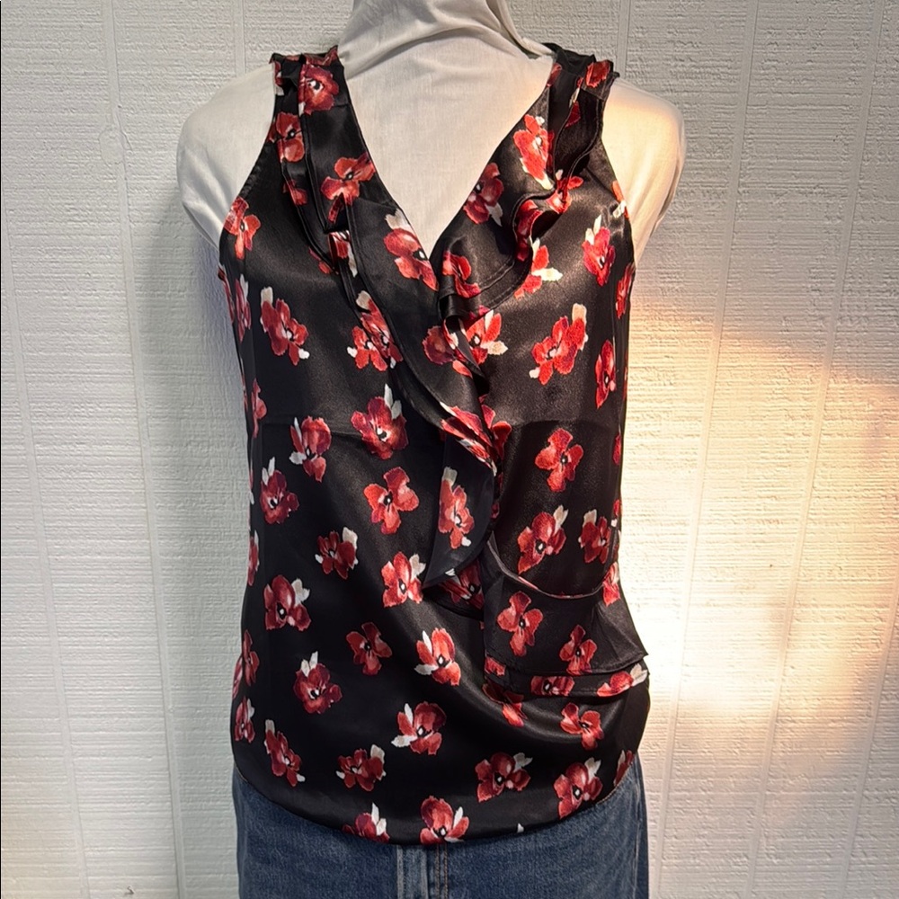NWT - White House Black Market Black and Red Ruffled S/L  Top